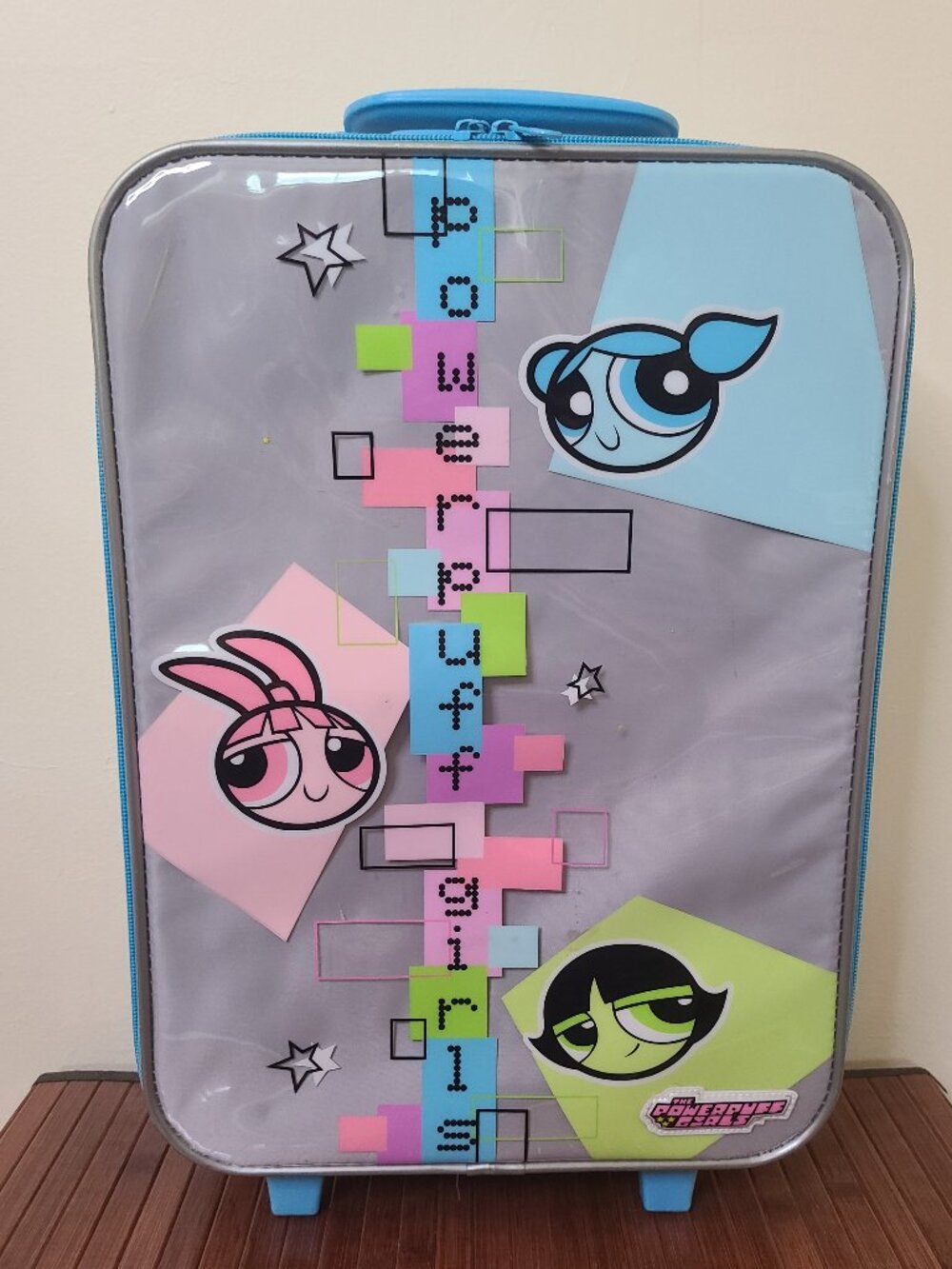 Rare Y2K PowerPuff Girls Cartoon Network Rolling Suitcase/Carryon